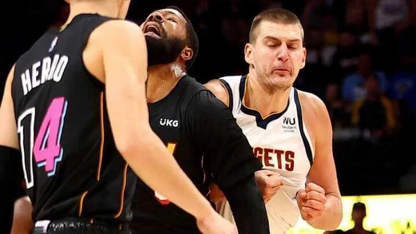 Moment de tension extrême lors du duel opposant Nikola Jokic à Markieff Morris