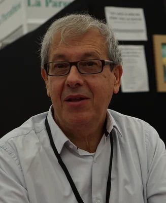 Un des frères Brizzi lors d'une séance de dédicace.