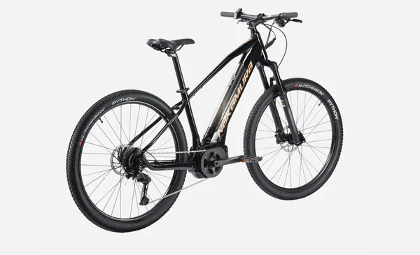 VTT électrique Nakamura E-Summit LTD affiché à prix cassé.