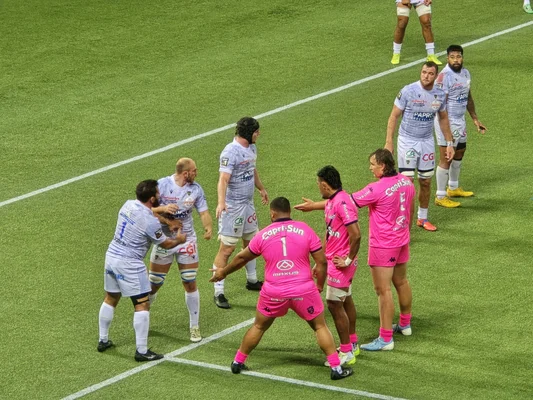 Match de Top 14 au Stade Jean-Bouin entre le Stade français et l'ASM Clermont Auvergne.