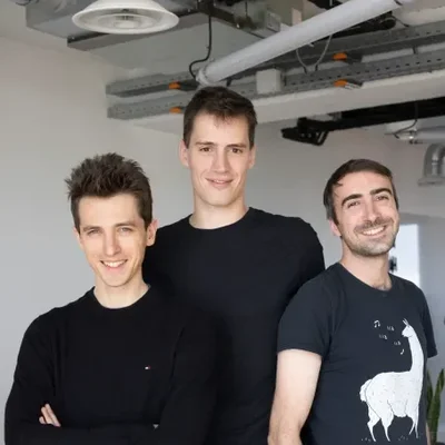 Bâtiment avec Mistral—La prochaine grande start-up européenne d'IA générative - Lightspeed Venture Partners