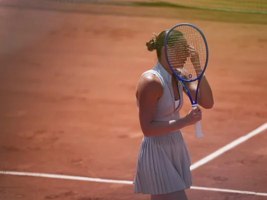Marta Kostyuk, visiblement émue, après sa victoire.
