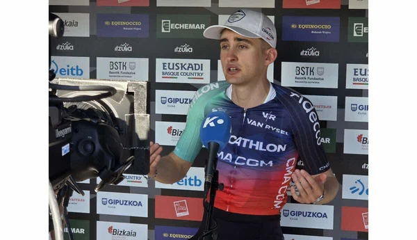 Pogacar, Hinault, Merckx… Paul Seixas bat-il les records de précocité des grands cyclistes ? - Le Parisien
