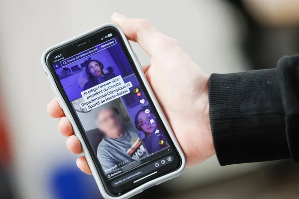 Capture d'écran d'un téléphone montrant une vidéo TikTok liée à l'affaire.