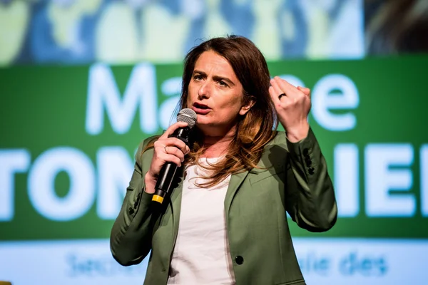 Marine Tondelier détaillant sa proposition de créer un congé climatique de cinq jours.