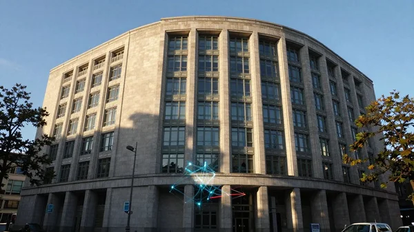 Siège de Bercy, où la panne d'Hélios a été résorbée mais avec des lenteurs persistantes.