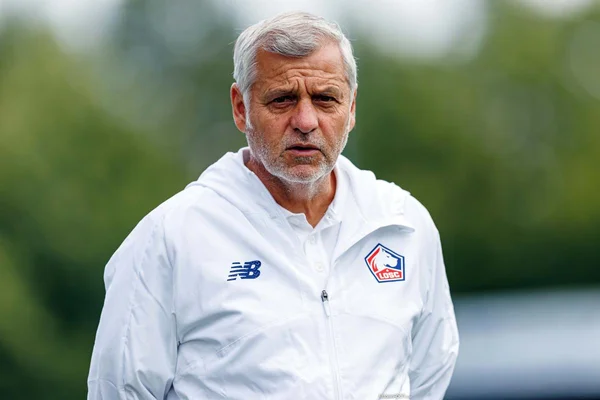 Bruno Genesio lors d'un entraînement du LOSC.