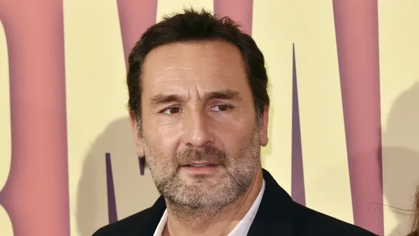 Gilles Lellouche répondant à la polémique lors du Festival de Cannes.