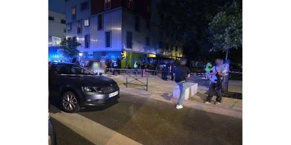Intervention des secours après une fusillade meurtrière à Grenoble.