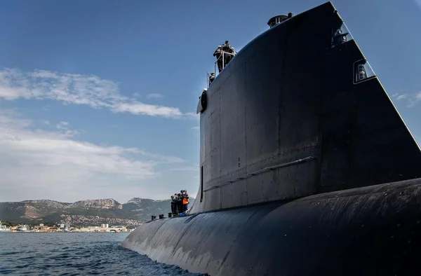 Un sous-marin français lors du premier tir de missile de croisière depuis une plateforme sous-marine.