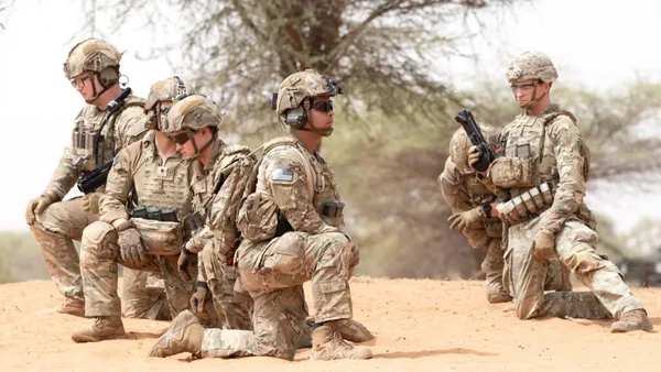 Soldats américains lors d'un exercice militaire dans le sud du Maroc, contexte de la disparition de deux militaires.
