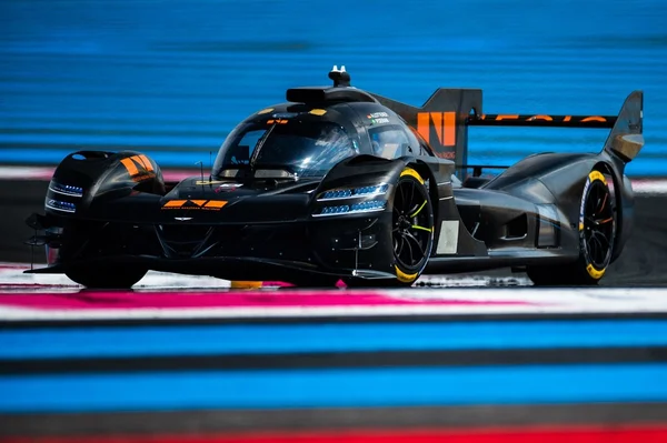 La Genesis Hypercar lors de ses premiers essais majeurs pour 2026.