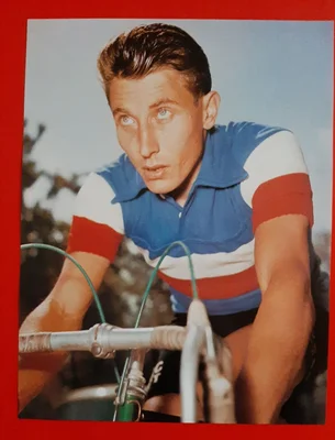 PORTRAIT. « Paul Seixas est une exception, un phénomène » : le cycliste lyonnais de 19 ans dans les roues de Tadej Pogacar