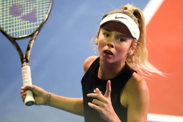 Ksenia Efremova, 16 ans, savoure sa wild-card pour les qualifications de Roland-Garros.