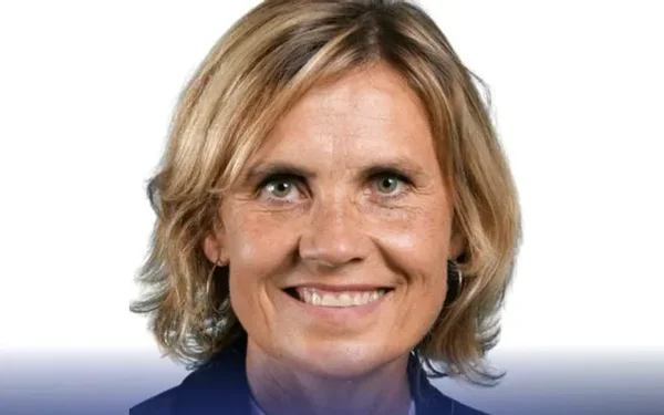 Portrait officiel de Béatrice Bellamy, députée de la Vendée.