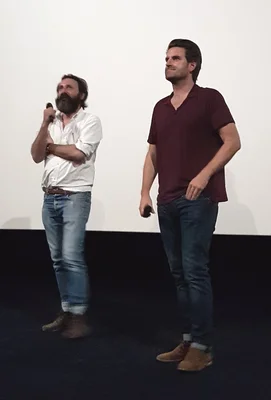 Quentin Dupieux et Grégoire Ludig à la première d'Au poste !.