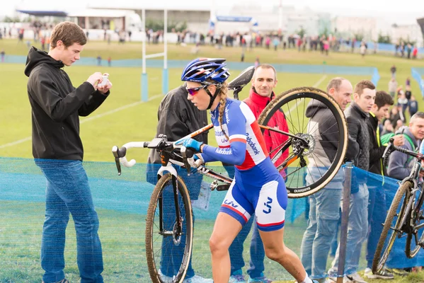 Pauline Ferrand-Prévot gagnante de l'épreuve féminine du 27ème cyclo-cross international de Dijon.