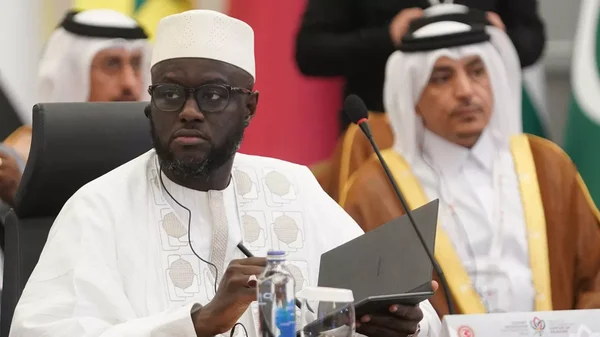 El Malick Ndiaye lors d'une séance de travail à l'Assemblée nationale.