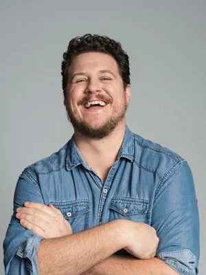 Cameron Britton, vedette du premier long-métrage de Florence Longpré.
