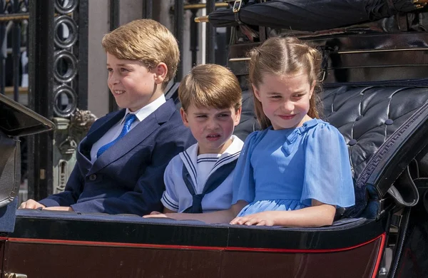 Les enfants de Kate et William, dont le prince George et la princesse Charlotte, lors du jubilé d'Élisabeth II.