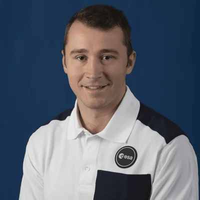 Portrait officiel d'Arnaud Prost, nouvel astronaute de l'Agence spatiale européenne.