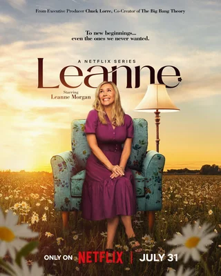 Affiche promotionnelle de la saison 2 de « Leanne » sur Netflix, avec Leanne Morgan dans un champ de marguerites.