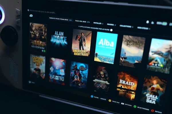 Steam Deck de Valve montrant sa bibliothèque de jeux sous SteamOS.