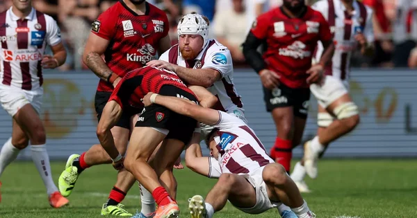 Action de plaquage lors du match Toulon - UBB.