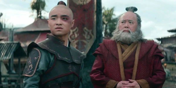 Le prince Zuko, meurtri, face au Seigneur du Feu Ozai dans une scène de la série.