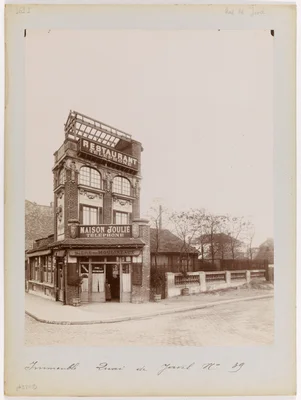 Immeuble au 39 quai de Javel, Paris, vers 1904.