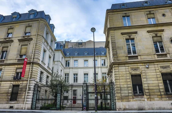 Siège historique du Parti socialiste à Solférino.