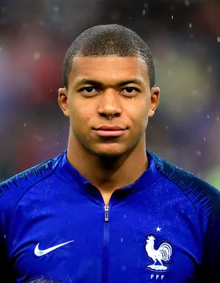 Kylian Mbappé célébrant son deuxième but avec l'équipe de France le 27 mars 2018.