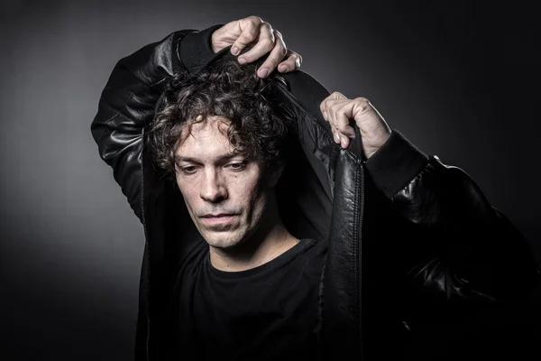 Pierre Ducrozet, portrait dramatique pour France Culture.