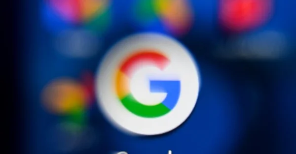 Icône de l'application Google sur un écran de smartphone.