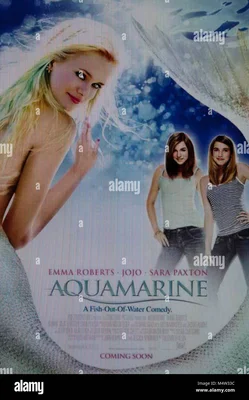 Affiche du film Aquamarine avec Emma Roberts, Sara Paxton et Joanna 'JoJo' Levesque.