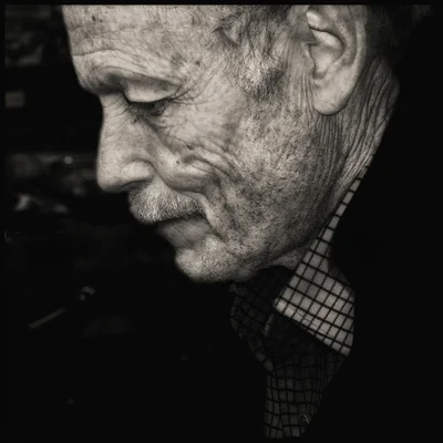Portrait photographique d'Erri De Luca par Augusto De Luca (2016).