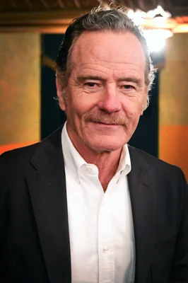 Bryan Cranston, portrait en costume.