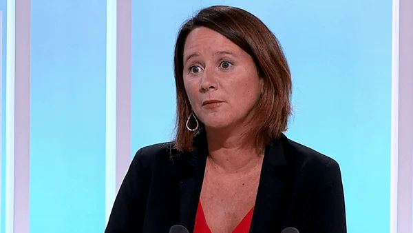 Johanna Rolland, maire de Nantes, lors d'une interview sur la sécurité.