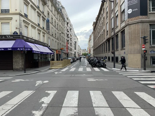 Rue Bercy, dans le 12e arrondissement de Paris, où Lucy Stemp a été vue pour la dernière fois.