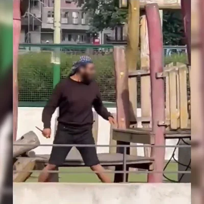 Abdalmasih Hanoun dans un parc à Annecy, quelques instants avant l'attaque.