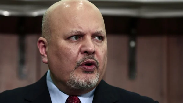 Karim Khan, procureur de la CPI, visé par une enquête pour faute présumée.