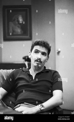 Ramiro Valdés, figure de la révolution cubaine, photographié en 1964.