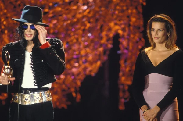 En 1993, Michael Jackson etait deja recompense aux World Music Awards a Monaco.