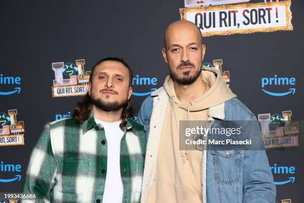 McFly et Carlito à un événement promotionnel pour 'Qui Rit, Sort!'.