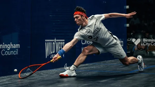 Victor Crouin en action lors d'un match d'exhibition.