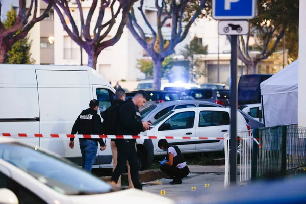 Scène de crime à Valence après la mort par balle d'un jeune homme de 19 ans, le 1er novembre 2024.
