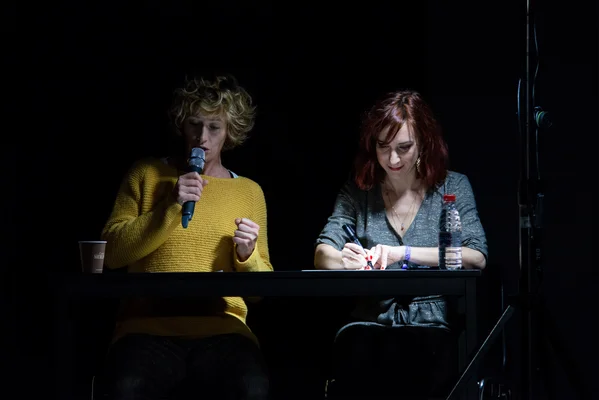 Cécile de France et Pénélope Bagieu à l'avant-première de 'Culottées' au Festival d'Angoulême 2020.