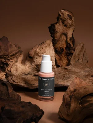 Sérum anti-âge aux peptides de la marque Pic-Cosmétique.