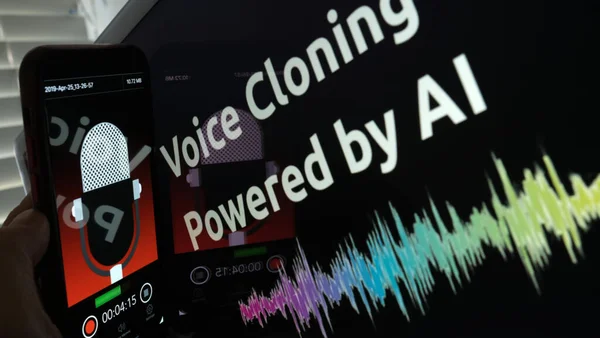 Photographie illustrant le clonage vocal par IA, une technique utilisée dans les arnaques aux rançons