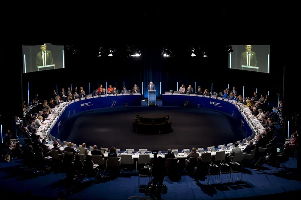 La conférence 'Restoring Justice for Ukraine' au World Forum de La Haye, organisée par les Pays-Bas, l'Ukraine et la Commission européenne le 2 avril 2024.